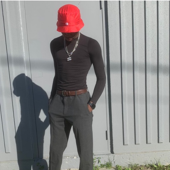 REVERSIBLE CHAMPION BUCKEY HAT - Picture 4 of 4